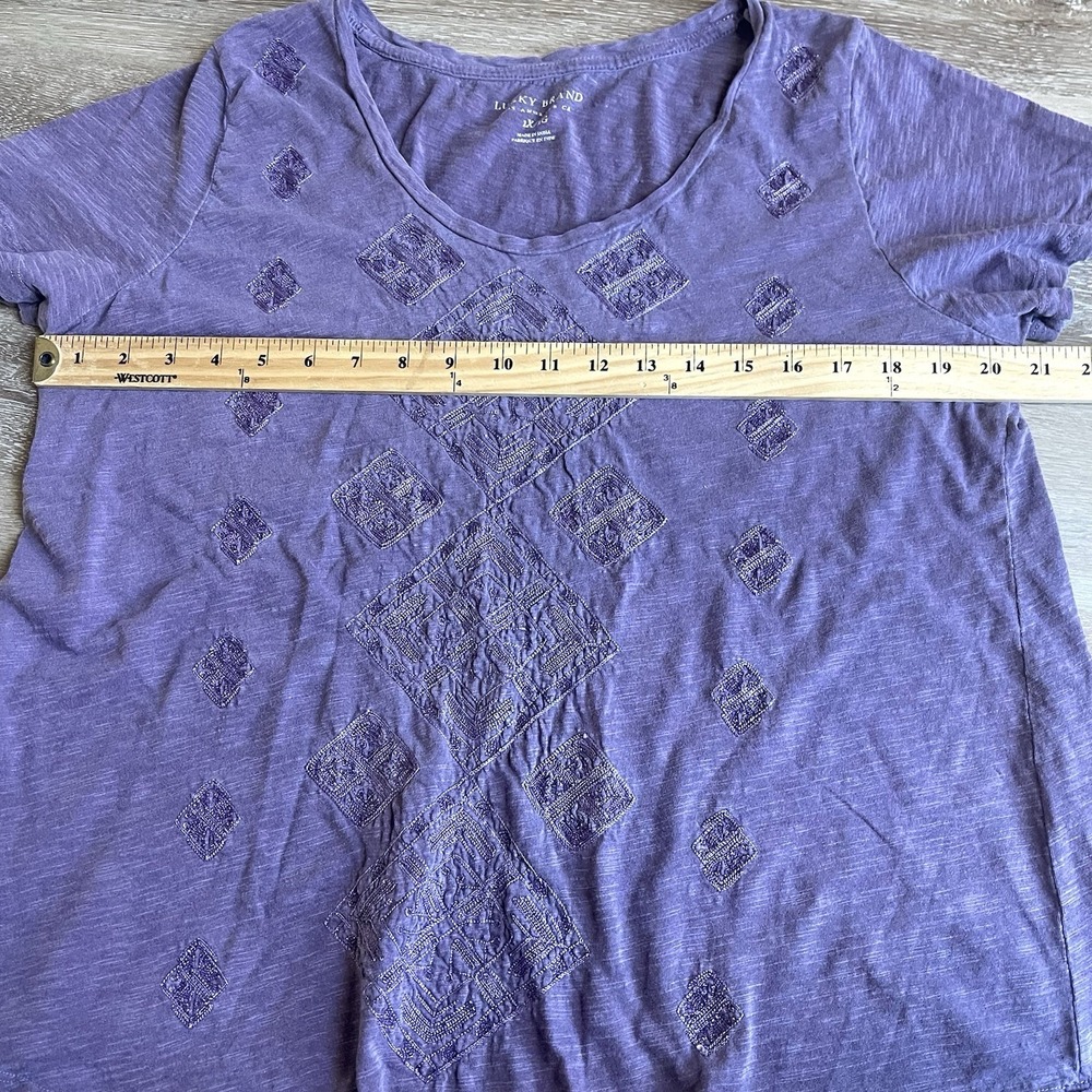 Lucky Brand Women's Slub Knit Tee Shirt 1X 1G Purple Embroidered Short Sleeve - Picture 2 of 8